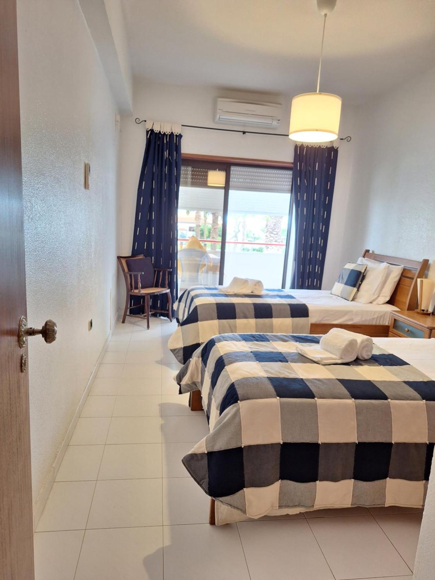 Palmeira Sol- 2 Bedrooms 300M From The Beach Ocean View Porches  Esterno foto